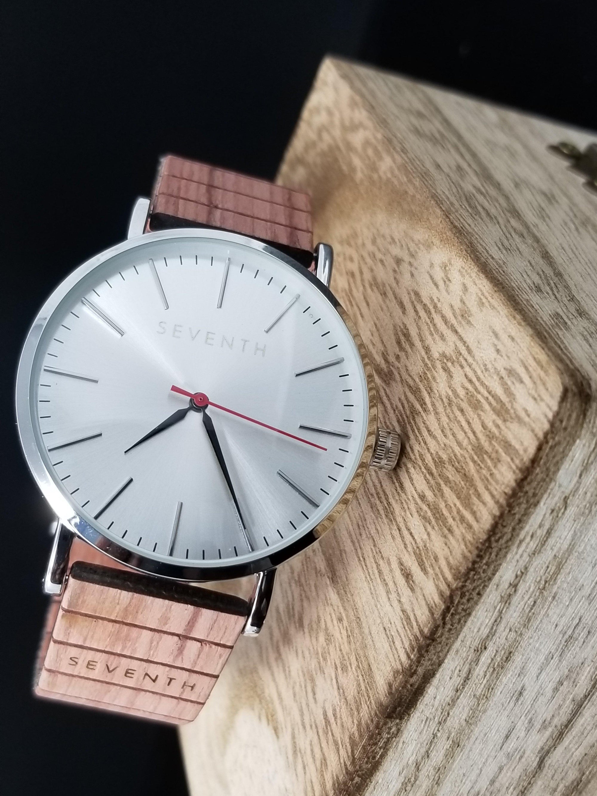 Áxios: Honor - SEVENTH Wooden Watches